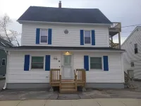 Ocean bliss! Walking distance to beach!
