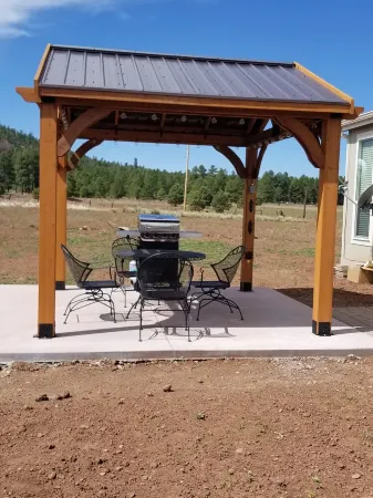 Brand New located in Historical downtown Williams! Отели рядом с достопримечательностью «Wild West Junction»