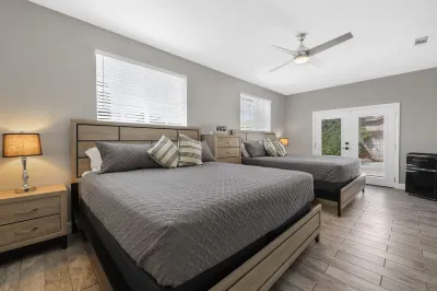 Dream Oasis - Pool/Spa/Games/FirePit Hotels near Miles Avenue Park