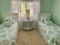 Pet Friendly 2-Bedroom Villa Just a Short Walk to Folly Field Beach Park