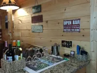 New Listing! Mountain Cabin Getaway with a Fire Pit, High Speed Internet, Dog OK Hotels in Notla