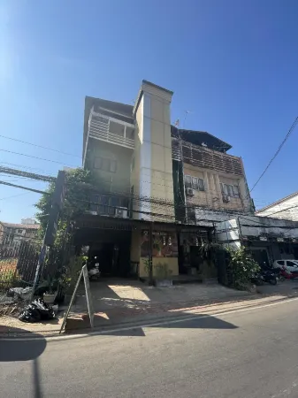 Amazon central hotel