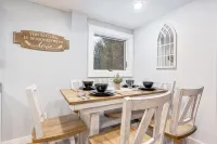 15minSundayRiver+Hot-tub+Sauna+Arcade