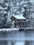 Cozy rustic cabin field views jetted tub romantic luxury rainfall shower