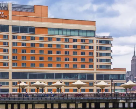 Hyatt Regency Jersey City on the Hudson Hotels in Jersey City