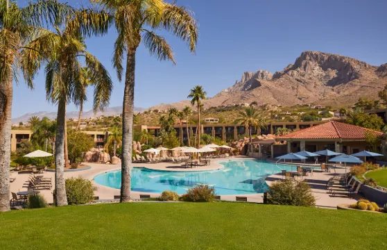 圖斯肯征服者希爾頓度假村