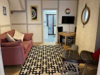 "The Eastbourne" Pet Friendly Seafront Apartment