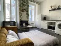 Appartement Cosy Idéalement Placé sur Marseille Hôtels à : Marseille