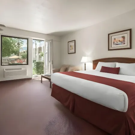 Palm Mountain Resort & Spa