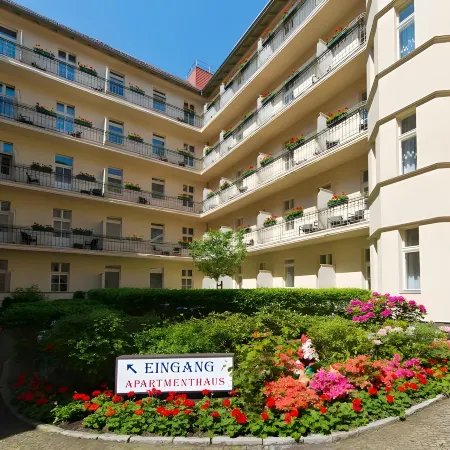 Hotel & Apartments Zarenhof Berlin Prenzlauer Berg