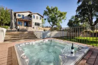 Private Wine Country Retreat - Modern Luxury Estate - 5-Star