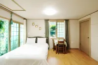 Casa Linda Pension-Acommodation
