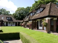 Boxmoor Lodge Hotel - Parkplatz