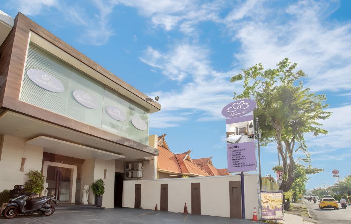 Life Emerald Hotel Surabaya
