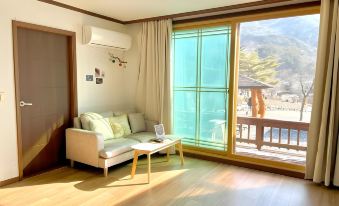 Danyang Banggok Forest Private Pension