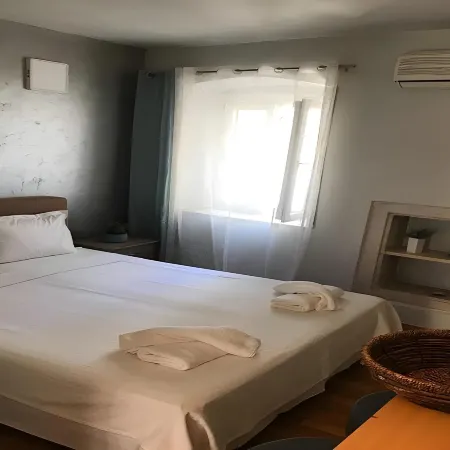 Puerta Apartments