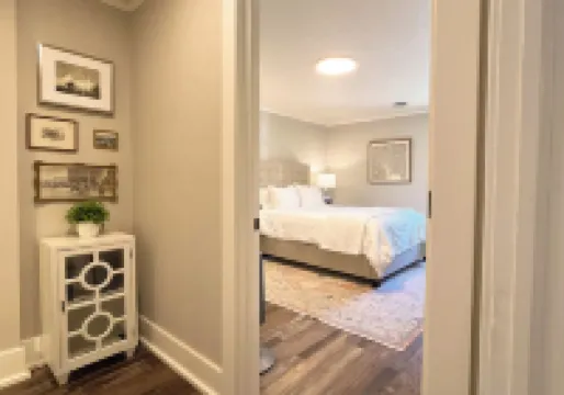 Full Kitchen // Spacious Living Room // Walk to Mineral Springs and Restaurants