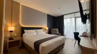 Front One Boutique Adria Boyolali Hotels in Boyolali
