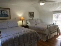 Historic Mountain Cottage at Blue Ridge Overlook