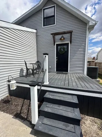 Home in the Heart of Kirksville Отели рядом с достопримечательностью «A. T. Still University»