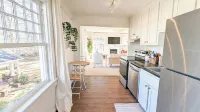 1br Apt in Historic Triplex - 5min walk Swamp Rabbit Trail, 15min walk to dntwn
