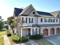 3 Bed/2 Bath Townhome on Oxford Country Club, w/i 3 miles of the Square & Grove