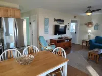 FAIR WINDS of Rodanthe-Walk to Pier+Dogs Welcome!