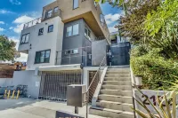 Panoramic View | 2bd/2BA | Sleeps 4 | Parking Available