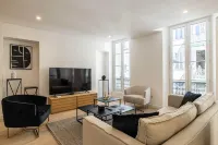 Splendid 90m2 Apartment Coeur de Cannes Hotels in Palais des Festivals - Old Port