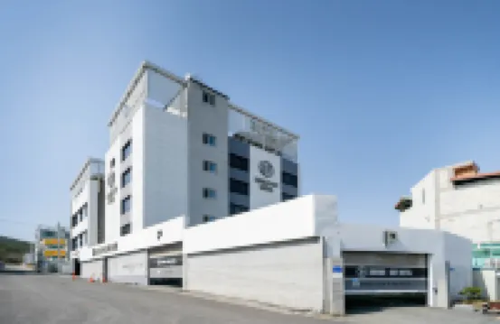 Busan Gijang Brown Dot Pension