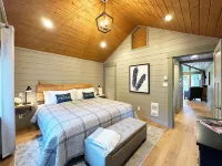Crown Isle Resort & Golf Community Hotels near Courtenay Elementary