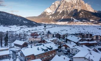 Apartment in Tyrol With hot tub