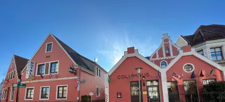 Hotel Columbus Und Glamping Отели в г. Замтгемайнде Ланд Вурстен