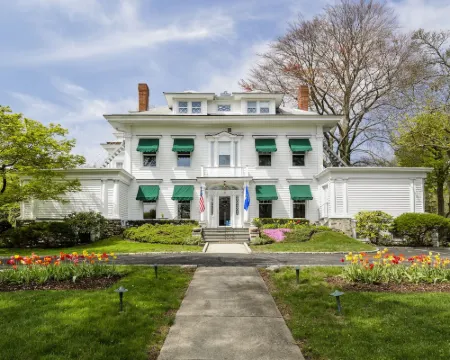 Stanton House Inn Hotels in Greenwich