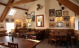 The Erskine Arms