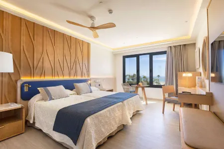 Hipotels Barrosa Palace & Spa