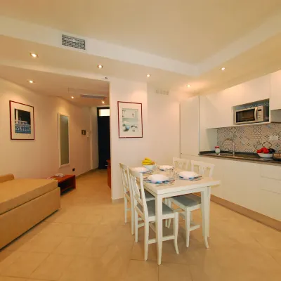 Beverly Park Residence Hotel dekat Pantai Tirrenia