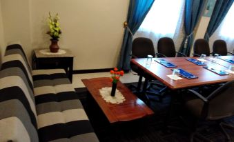 Venezia Suites Hotel Iloilo