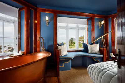 The Bath Hotel Отели в г. 