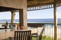 Days Inn by Wyndham Panama City Beach/Ocean Front