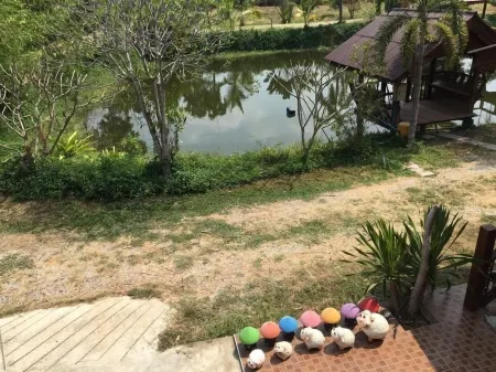 Baan Suan View Dee Homestay