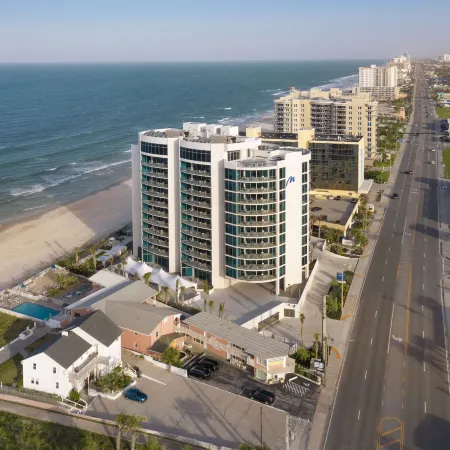 Max Beach Resort Отели рядом с достопримечательностью «Loggerhead Marina»