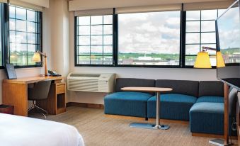 The Lismore Hotel Eau Claire - a DoubleTree by Hilton