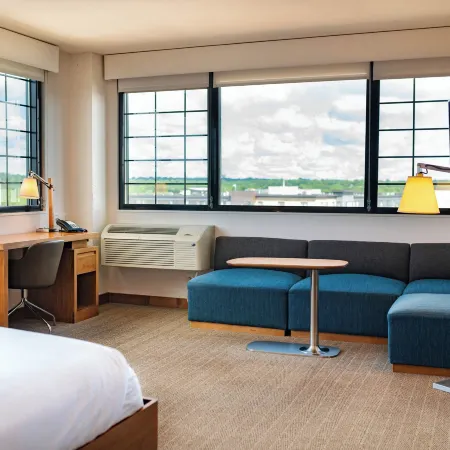 The Lismore Hotel Eau Claire - a DoubleTree by Hilton