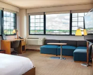 The Lismore Hotel Eau Claire - a DoubleTree by Hilton Hotels in Seymour