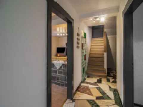 Holiday Home in Bullingen with Garden Hotels in Bullingen