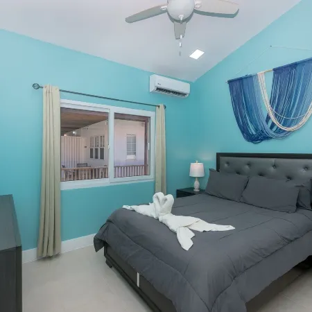 Coral Cove at Jardines de Catalina 1 Bedroom Condo by Redawning