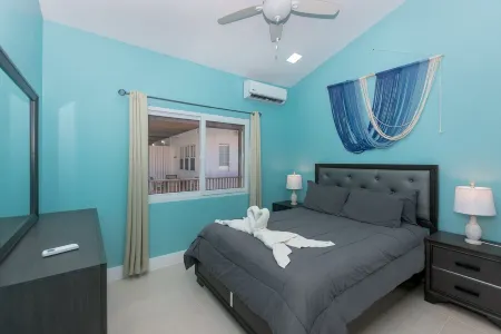 Coral Cove at Jardines de Catalina 1 Bedroom Condo by Redawning