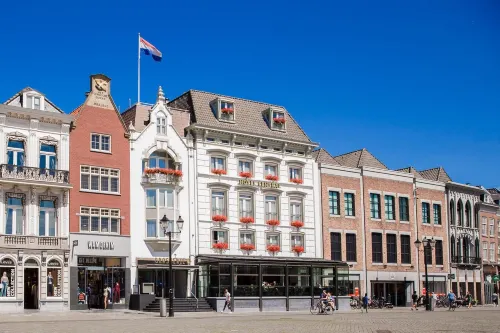 Golden Tulip Hotel Central Hotels in Sint-Michielsgestel