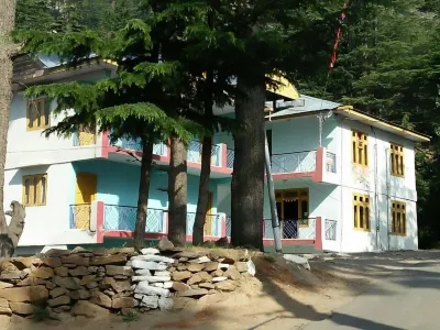 Hotel Seetal Hotels near Shree Badri Vishal Ji Temple, Kamroo